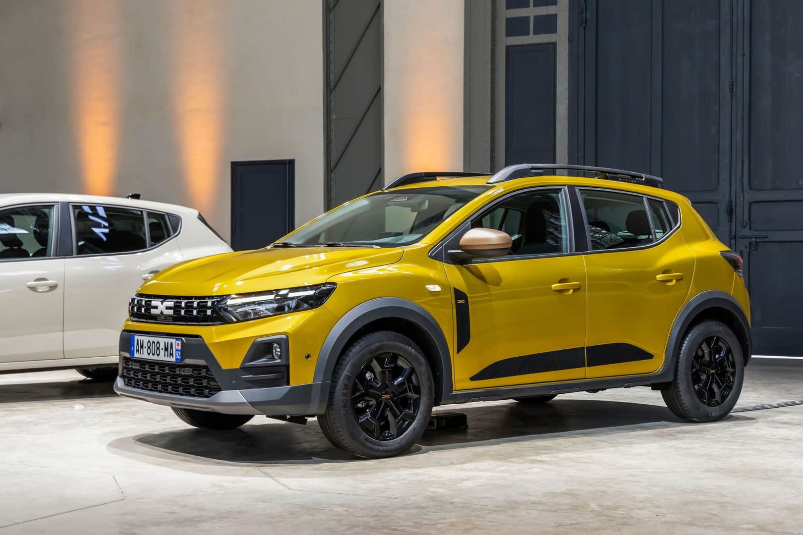 Pariul producătorului Dacia: economie extremă pentru noul model